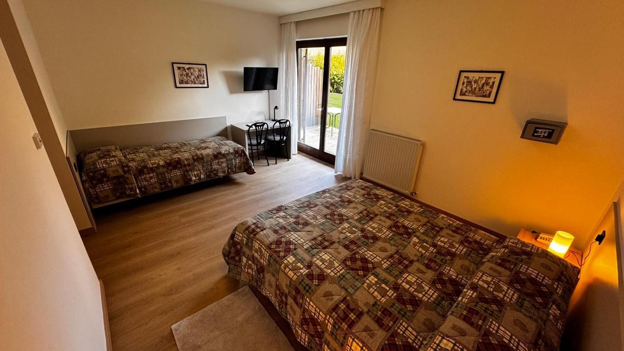 Albergo Stella Alpina Tenno Kamer foto